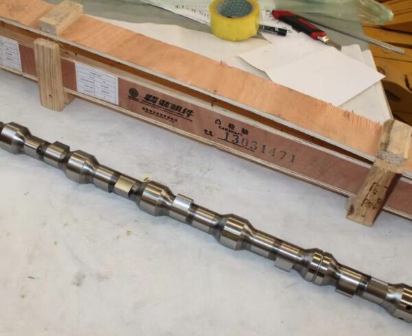 Weichai WP6 Camshaft 13031471 4