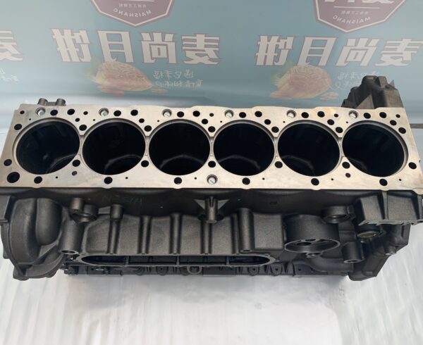 Weichai WD618 Cylinder Block 612630010679 5