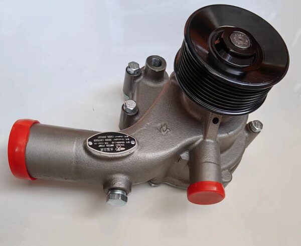 Yuchai YC4108 Water Pump D0305 1307010A 3.jpg
